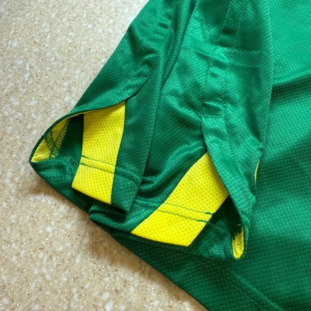 NIKE Dri-fit Oregon Ducks Men’s Sz M Green Athletic Basketball Shorts Yellow O